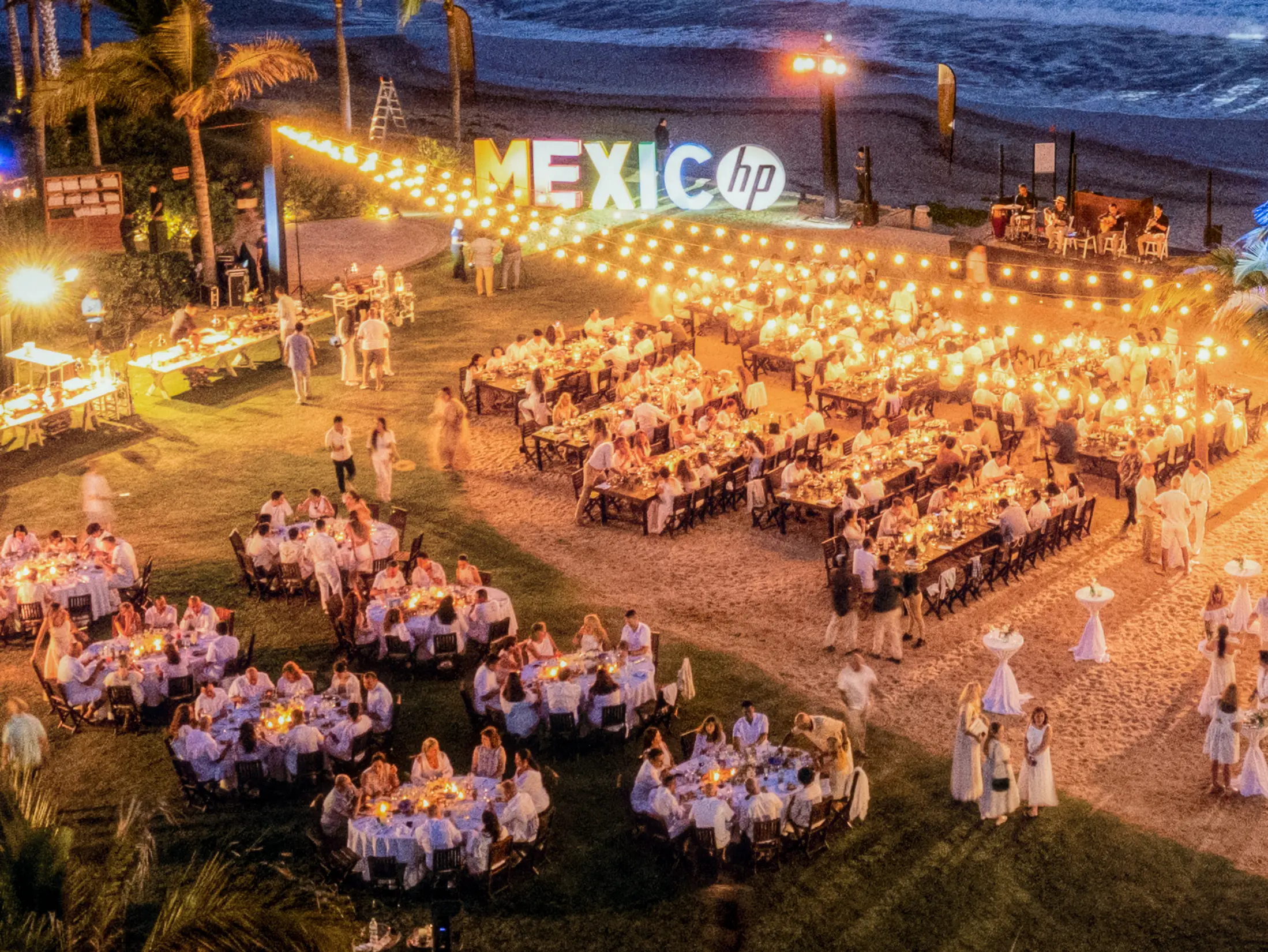 Home 10 corporate event planner